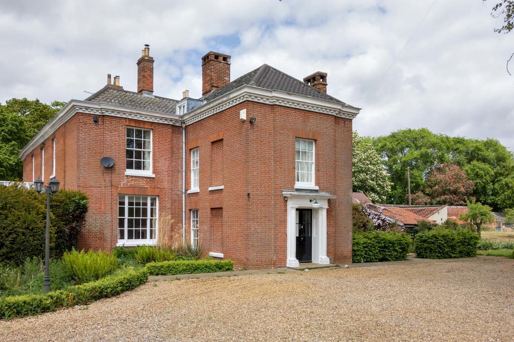 Lingwood Hall 外观 照片