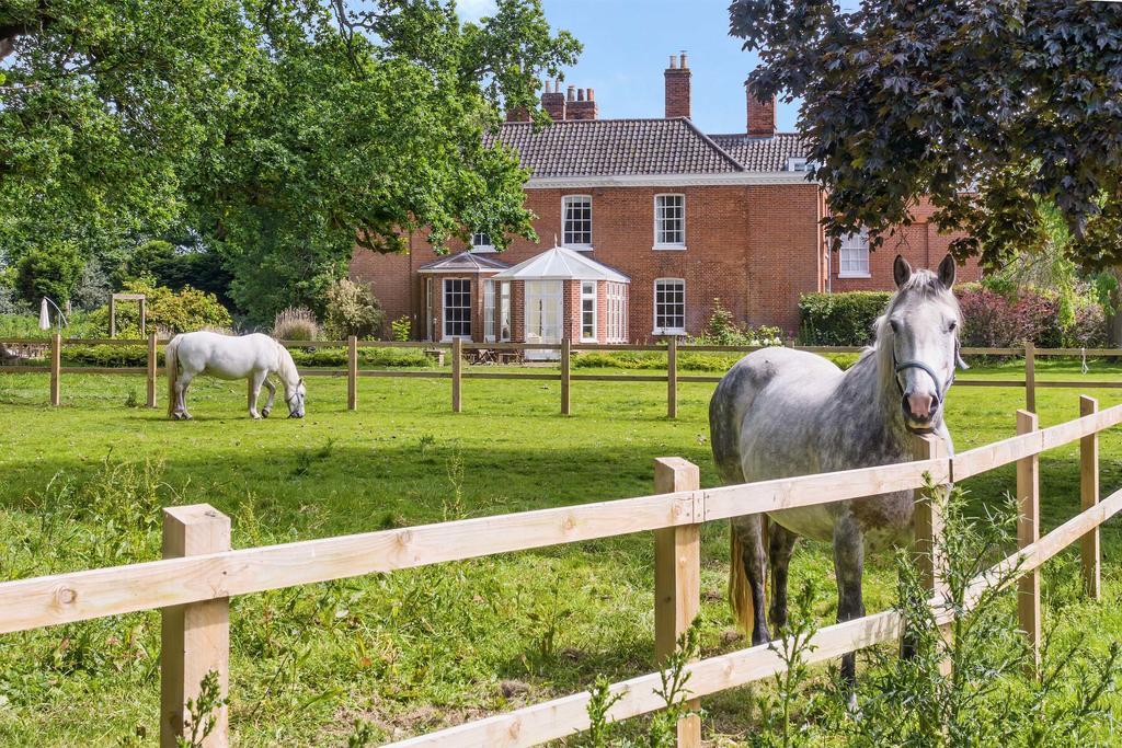 Lingwood Hall 外观 照片